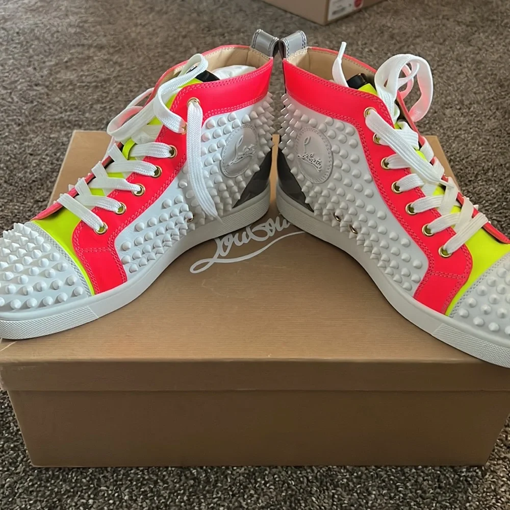 Christian Louboutin Red Bottoms - Picture 5 of 7